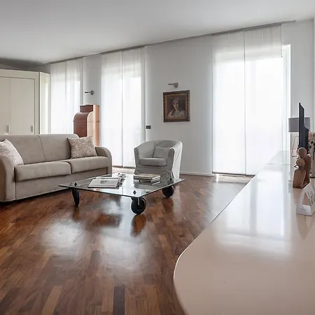 Italianway - Dall'ongaro Apartament *